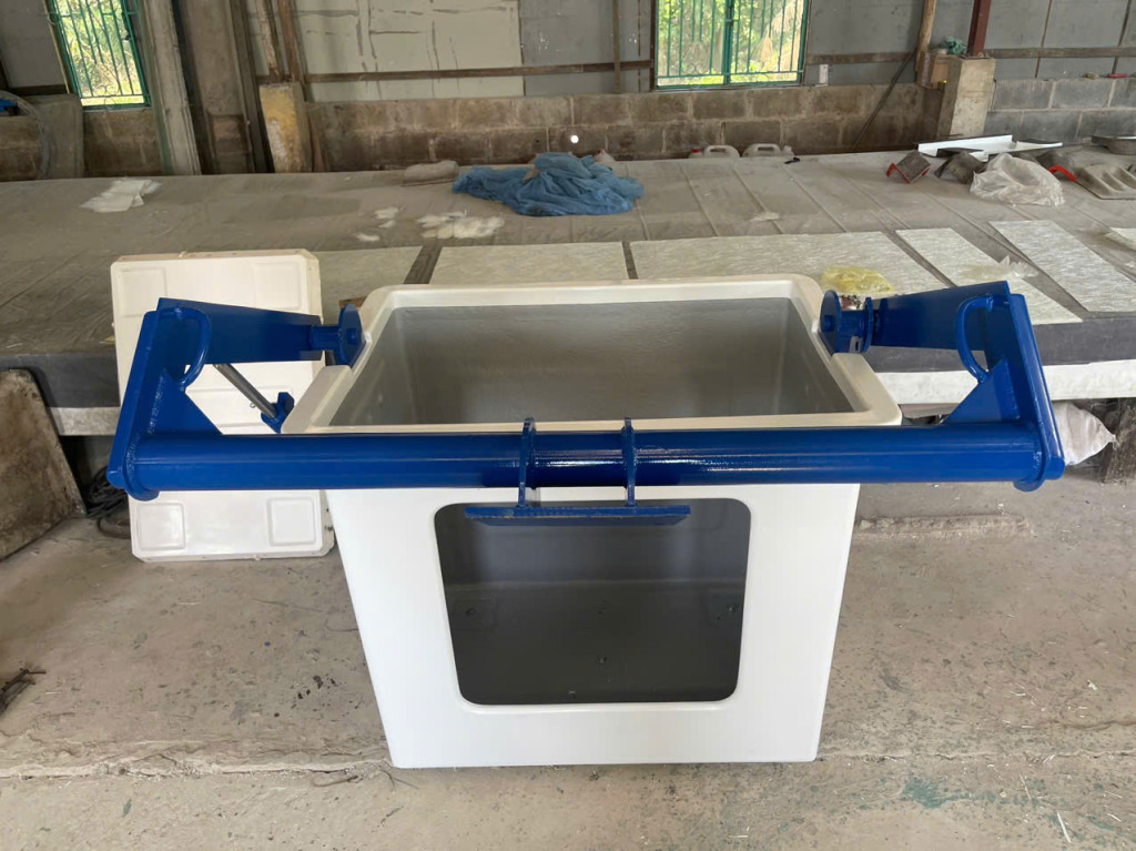 Giỏ Nâng Người Composite