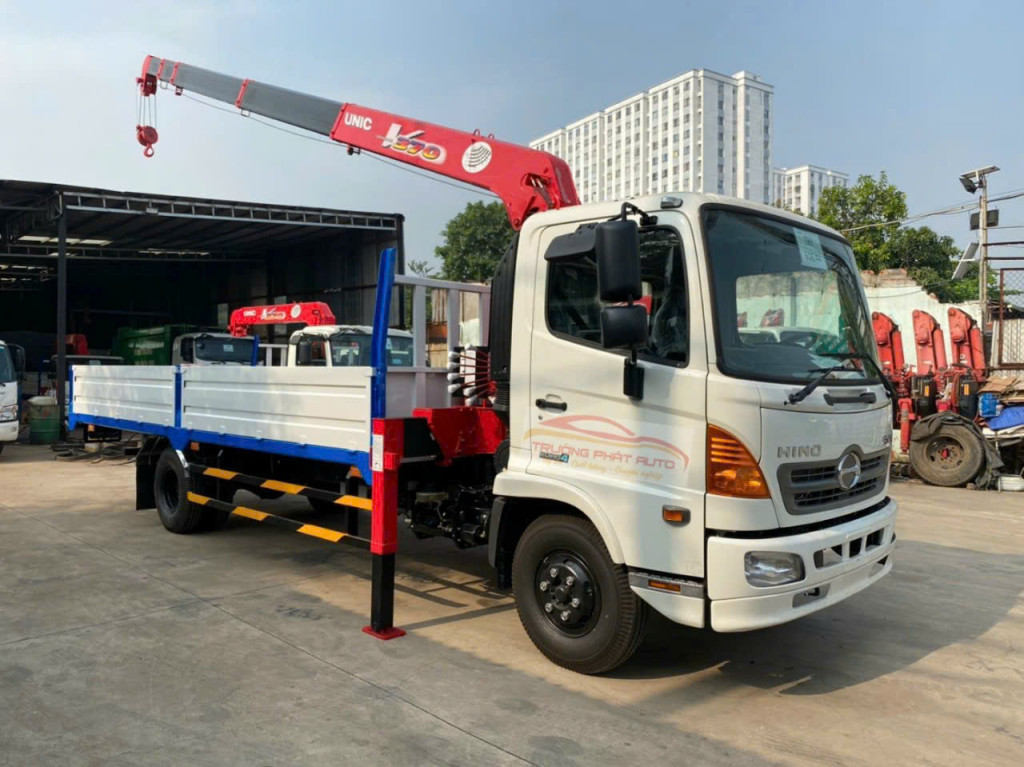 Xe Cẩu 5 Tấn Hino