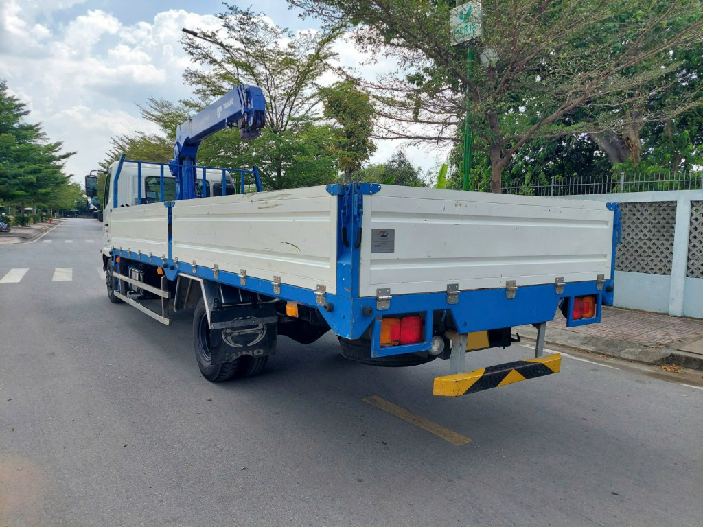 Xe cẩu Hino FC 5 tấn Cũ 