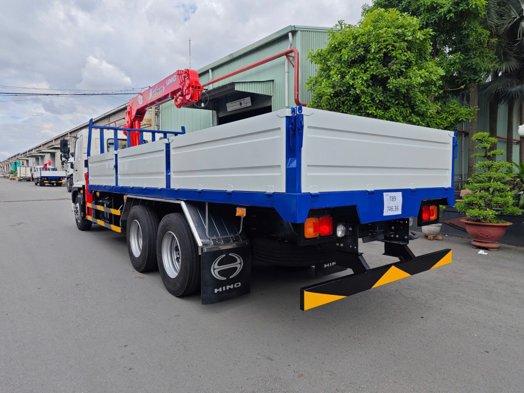 Xe Cẩu Hino FLJT 15 tấn 