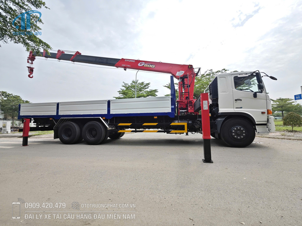 Xe cẩu HINO FM 15 Tấn Mới 