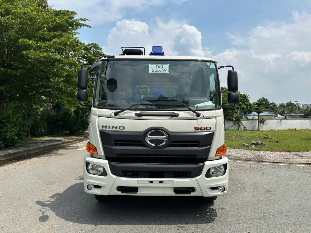 Xe Cẩu Hino FM Mẩu Euro5 15 Tấn