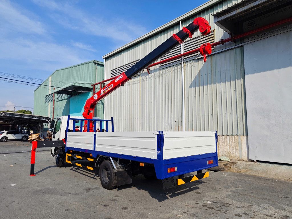 Xe cẩu Hino XZU730 Euro5 3.5 tấn 