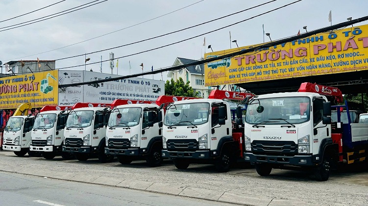Xe Tải Cẩu Isuzu