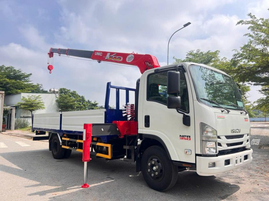 XE CẨU ISUZU NPR350 2.5 TẤN XE CẨU ISUZU NPR350 2.5 TẤN